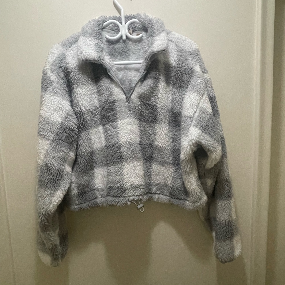 Harlow Grey and White Plaid Teddy Bear Half Zip-Up Sweater Crop Women's Size XL